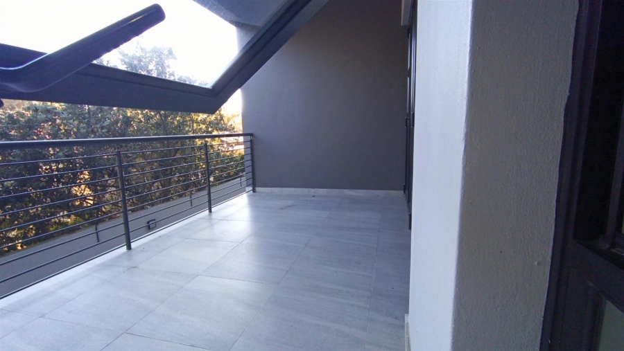 2 Bedroom Property for Sale in Table View Western Cape